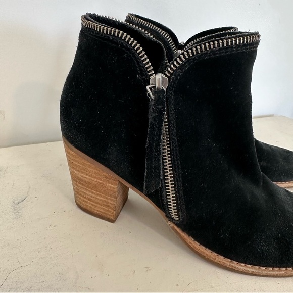 Dolce vita jana black suede pointed toe zipper ankle boots - Picture 7 of 11